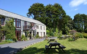 Trimstone Manor Hotel